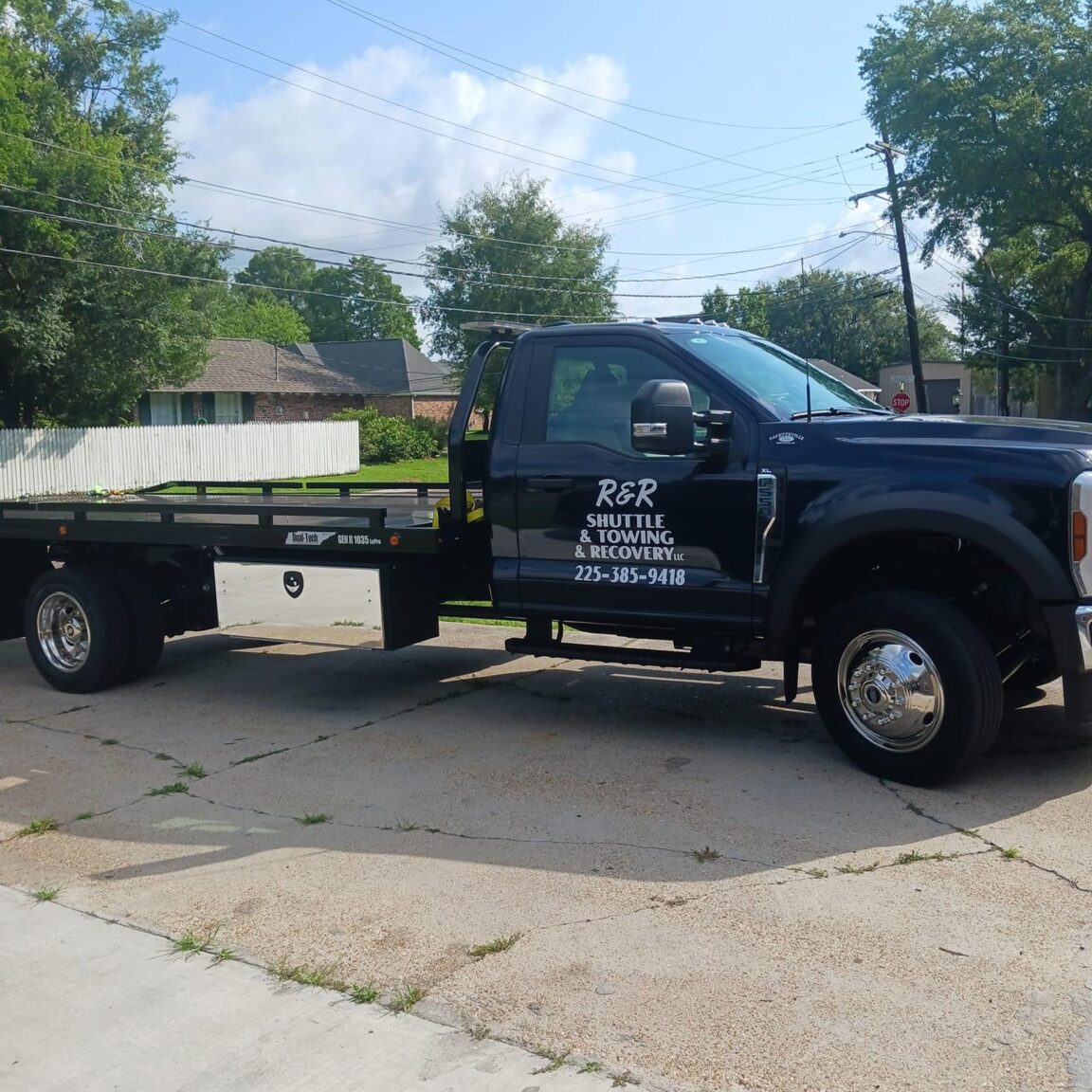R & R Shuttle And Towing Services (4)